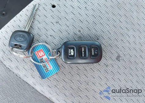 2004 Toyota Camry Le from USA, damaged, VIN 4T1BE32K84U362193